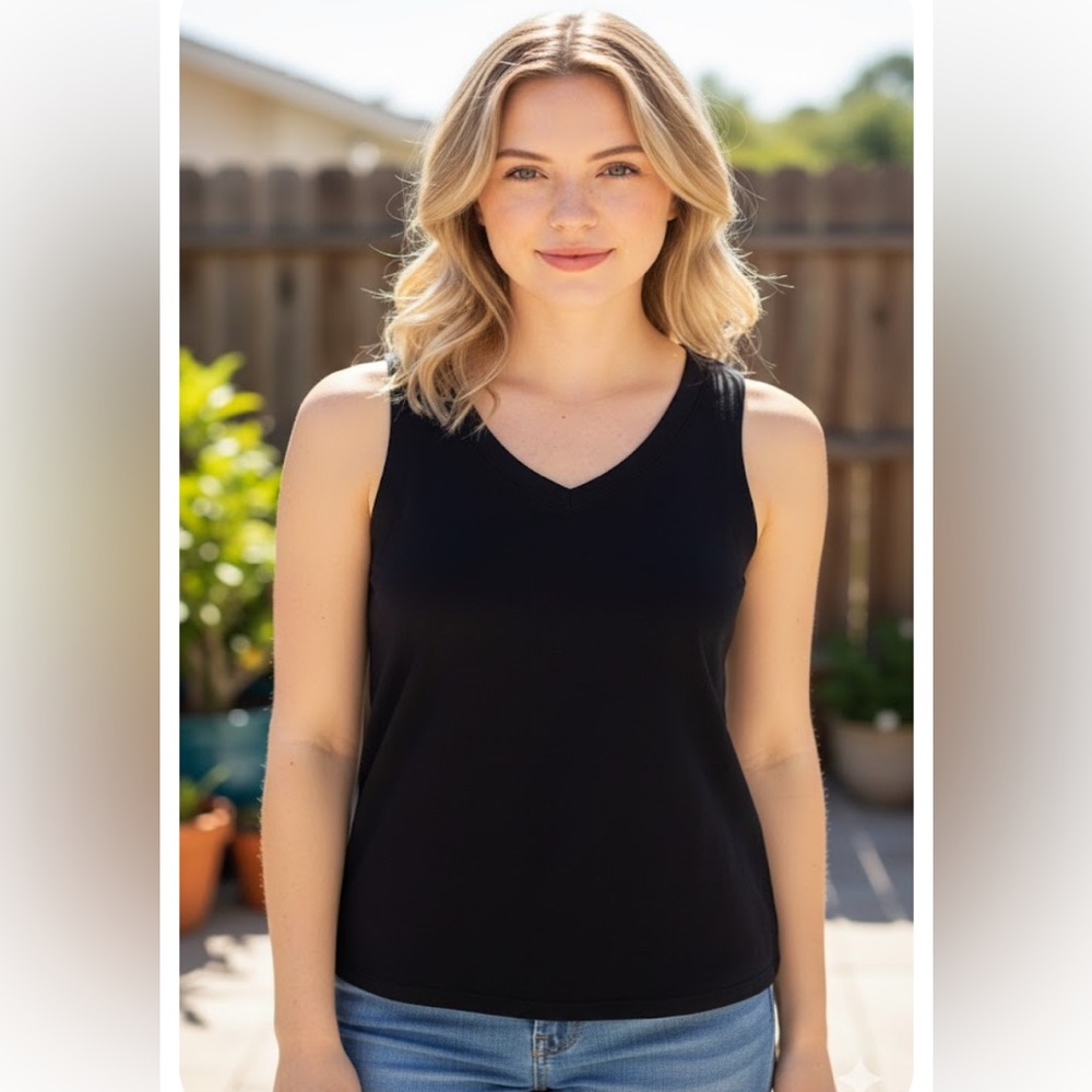 Croft & Barrow Women's Black Tank Top Size L